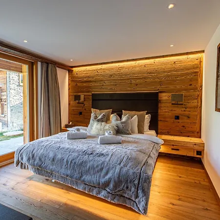 Wooden Pearl - Ultimate Luxury & Privacy! فيلة Saas Fee